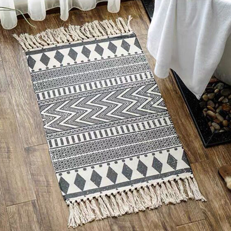 Multi Color Comfort Rug Jute Geometric Printed Area Carpet Easy Care Stain-Resistant Pet Friendly Rug with Tassel for Bedroom Smoke Gray 2' x 2'11" Clearhalo 'Area Rug' 'Bohemian' 'Rugs' Rug' 2317562