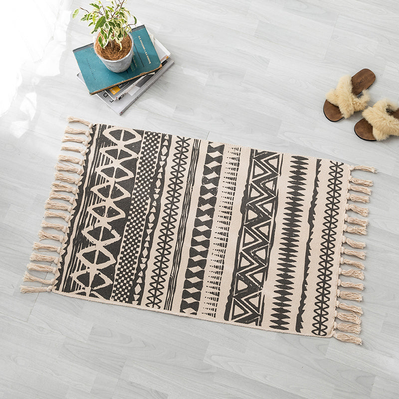 Bohemian Bedroom Rug Multi Color Geo Printed Area Rug Jute Pet Friendly Easy Care Stain-Resistant Carpet with Tassel Dark Gray-Black 2' x 2'11" Clearhalo 'Area Rug' 'Bohemian' 'Rugs' Rug' 2317602