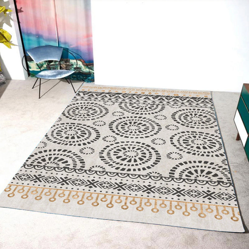 Unique Geo Pattern Rug Multi Colored Polypropylene Indoor Rug Anti-Slip Backing Pet Friendly Area Carpet for Decoration Black Clearhalo 'Area Rug' 'Rugs' 'Southwestern' Rug' 2318069