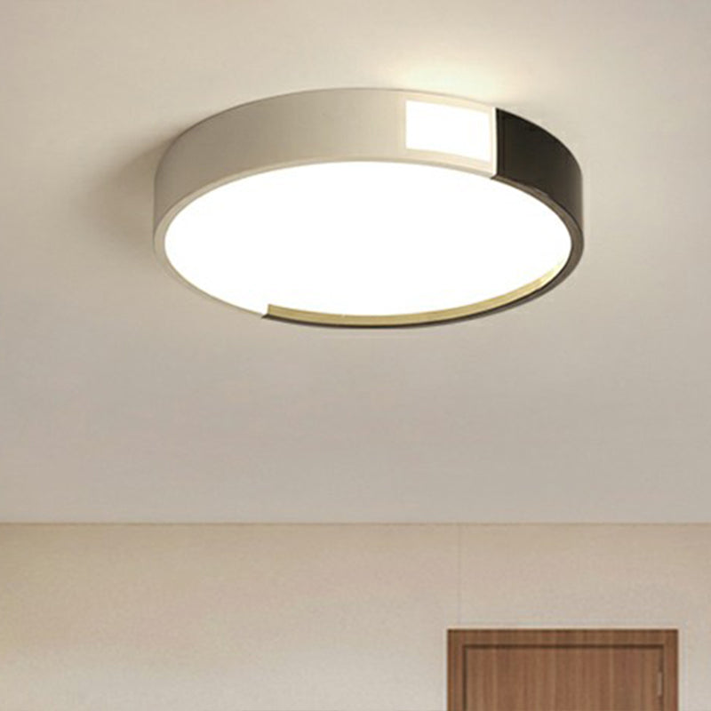 Bedroom Ceiling Mount Lighting Modern Black Flush Mount with Geometric Acrylic Shade Black Third Gear Round Clearhalo 'Ceiling Lights' 'Close To Ceiling Lights' 'Close to ceiling' 'Flush mount' Lighting' 2328025