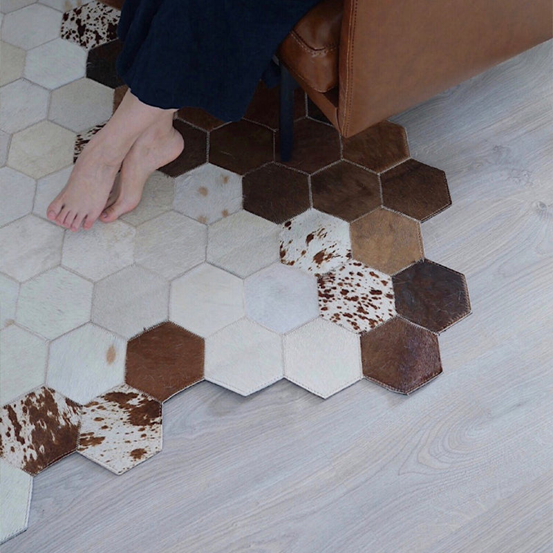 Modern Geometric Printed Rug Brown Cowhide Area Carpet Pet Friendly Stain-Resistant Easy Care Rug for Decoration Clearhalo 'Area Rug' 'Modern' 'Rugs' Rug' 2333082