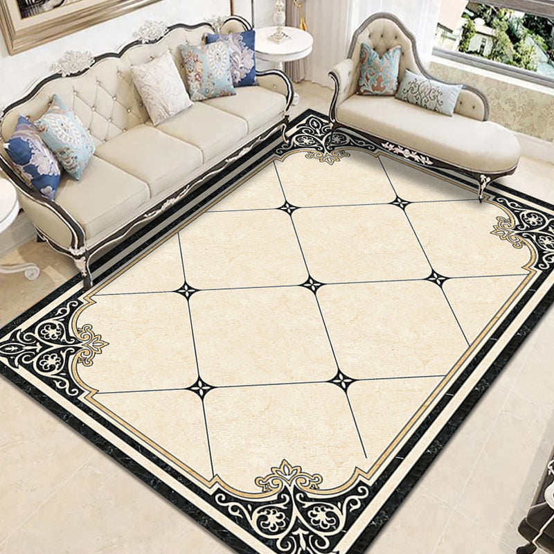 Nostalgia Geometric Printed Rug Multi Colored Polyster Indoor Rug Non-Slip Backing Pet Friendly Carpet for Living Room Black Clearhalo 'Area Rug' 'Rugs' 'Vintage' Rug' 2333227