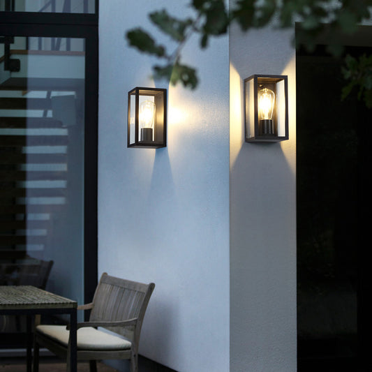 Box Patio Wall Lighting Fixture Transparent Glass 1 Bulb Modern Wall Sconce in Black Clearhalo 'Cast Iron' 'Glass' 'Industrial' 'Modern wall lights' 'Modern' 'Tiffany' 'Traditional wall lights' 'Wall Lamps & Sconces' 'Wall Lights' Lighting' 2336801