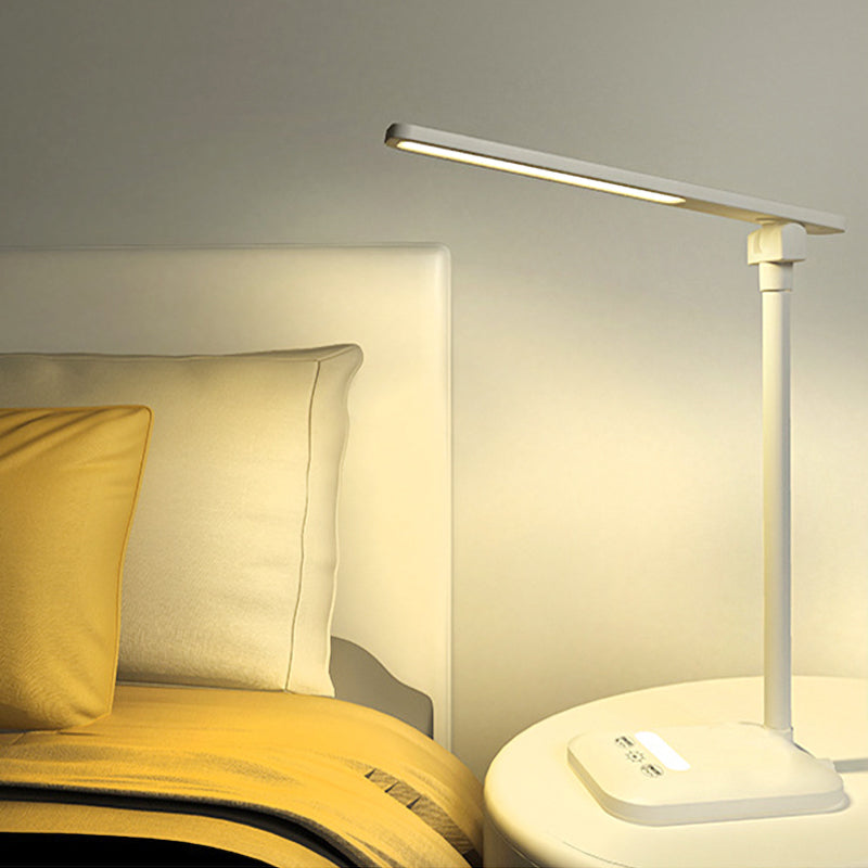 Modern Simple Rectangular Desk Lamp for Reading Plastic LED 5W Bedside Lighting in White, USB/Plug In Clearhalo 'Desk Lamps' 'Lamps' Lighting' 234682