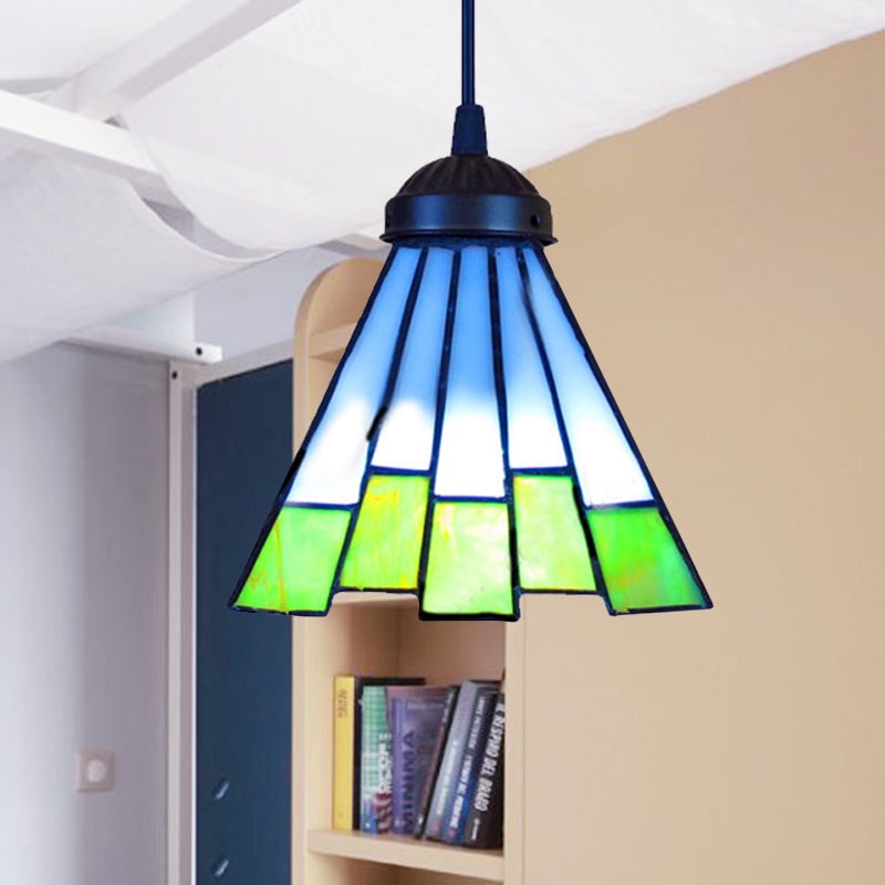 Green Tapered Pendant Ceiling Light Tiffany 1 Head Multicolored Stained Glass Hanging Lamp for Living Room Green Clearhalo 'Ceiling Lights' 'Industrial' 'Middle Century Pendants' 'Pendant Lights' 'Pendants' 'Tiffany close to ceiling' 'Tiffany Pendants' 'Tiffany' Lighting' 235044