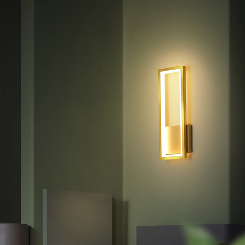 Minimalism Rectangle Wall Sconce Lighting Metal Foyer LED Wall Mount Light Fixture Clearhalo 'Modern wall lights' 'Modern' 'Wall Lamps & Sconces' 'Wall Lights' Lighting' 2353533