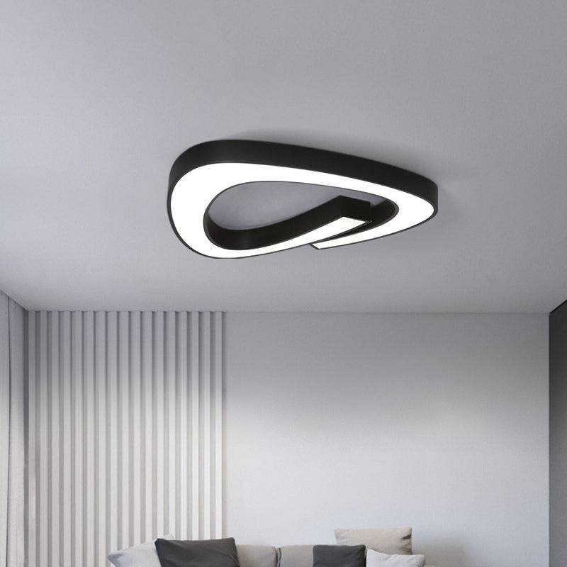 Simplicity Triangle LED Flush Light Fixture Acrylic Living Room Ceiling Mounted Lamp Black Clearhalo 'Ceiling Lights' 'Close To Ceiling Lights' 'Close to ceiling' 'Flush mount' Lighting' 2353581