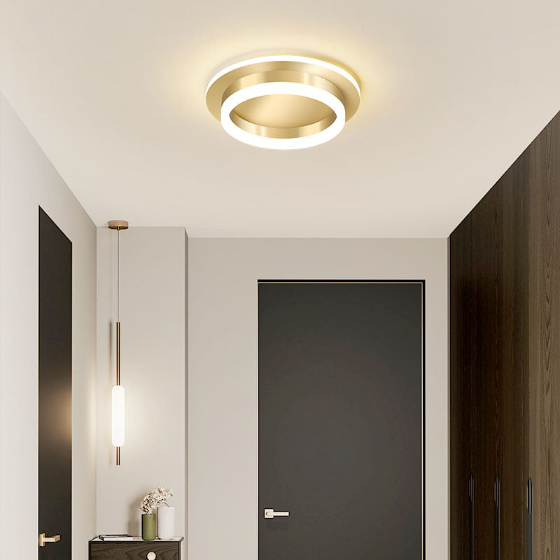Loop Shaped LED Flush Mount Fixture Simple Style Metal Entryway Ceiling Flush Light Gold Round Clearhalo 'Ceiling Lights' 'Close To Ceiling Lights' 'Close to ceiling' 'Flush mount' Lighting' 2357522