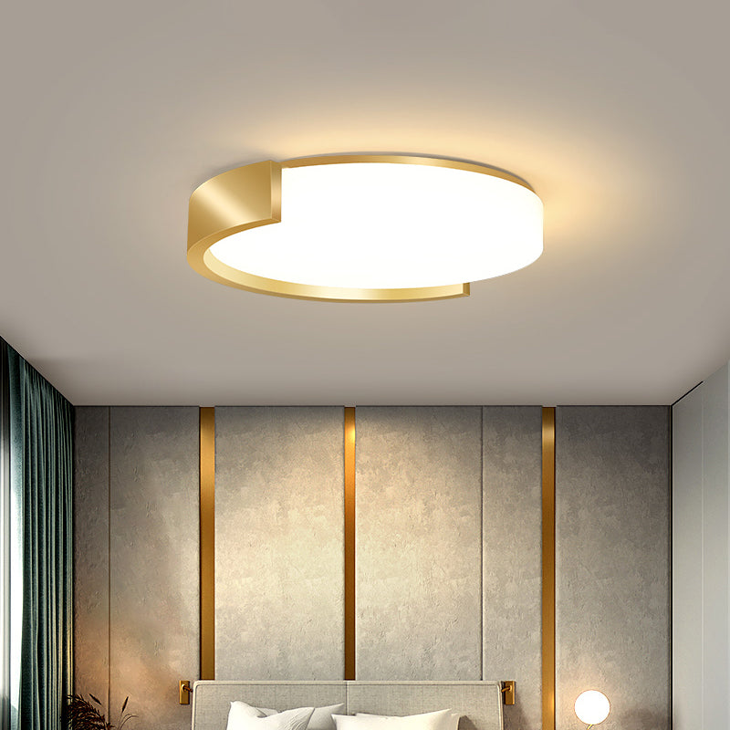 Nordic Flush Mount Lighting Gold Finish Round Ceiling Fixture with Acrylic Shade Clearhalo 'Ceiling Lights' 'Close To Ceiling Lights' 'Close to ceiling' 'Flush mount' Lighting' 2357597