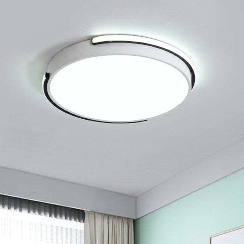Nordic Geometric Led Surface Mount Ceiling Light Metal Living Room Flush Light Fixture in White White Round Clearhalo 'Ceiling Lights' 'Close To Ceiling Lights' 'Close to ceiling' 'Flush mount' Lighting' 2361886