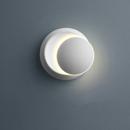 Moveable Moon Shaped Sconce Lighting Nordic Metal Bedside LED Wall Mounted Light Clearhalo 'Cast Iron' 'Glass' 'Industrial' 'Modern wall lights' 'Modern' 'Tiffany' 'Traditional wall lights' 'Wall Lamps & Sconces' 'Wall Lights' Lighting' 2373432