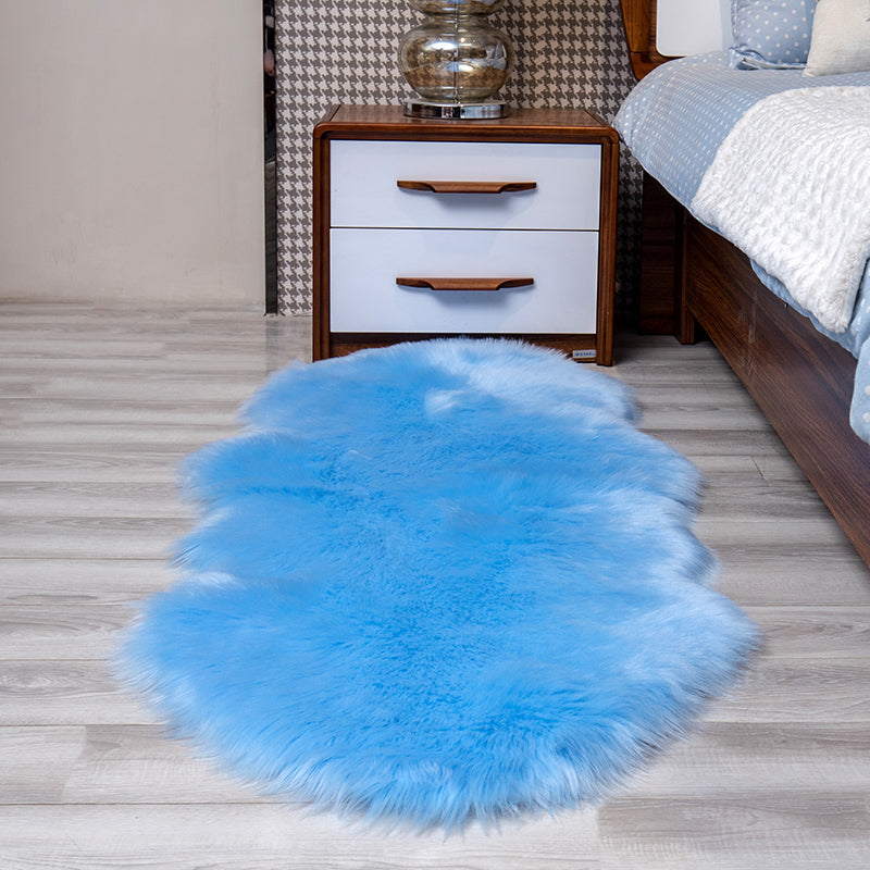 Relaxing Solid Color Rug Multi-Color Artificial Fur Indoor Rug Non-Slip Backing Pet Easy Care Area Carpet for Bedroom Clearhalo 'Area Rug' 'Casual' 'Rugs' Rug' 2374821