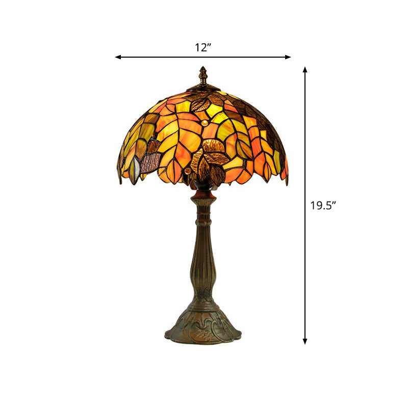 Grape Leaf Patterned Night Light 1-Bulb Tiffany Glass Traditional Table Lamp for Bedroom Clearhalo 'Lamps' 'Table Lamps' Lighting' 2388845