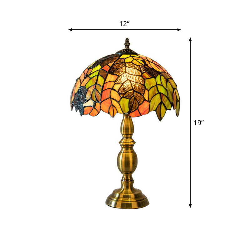 Grape Leaf Patterned Night Light 1-Bulb Tiffany Glass Traditional Table Lamp for Bedroom Brass Straight Clearhalo 'Lamps' 'Table Lamps' Lighting' 2388846