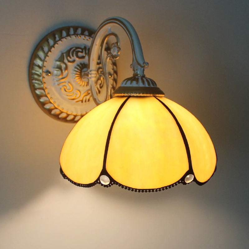 1-Head Scalloped Wall Light Tiffany Style Handcrafted Glass Wall Sconce for Living Room Yellow Flower Clearhalo 'Art deco wall lights' 'Cast Iron' 'Glass' 'Industrial' 'Middle century wall lights' 'Modern' 'Tiffany wall lights' 'Tiffany' 'Traditional wall lights' 'Wall Lamps & Sconces' 'Wall Lights' Lighting' 2389022