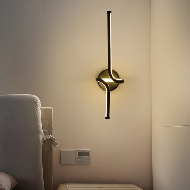 Linear Bedside Sconce Lighting Metallic Minimalist Style LED Wall Mount Light Fixture Clearhalo 'Cast Iron' 'Glass' 'Industrial' 'Modern wall lights' 'Modern' 'Tiffany' 'Traditional wall lights' 'Wall Lamps & Sconces' 'Wall Lights' Lighting' 2408944