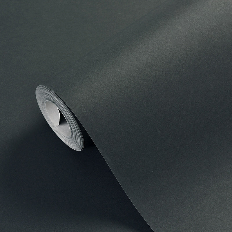Solid-Colored Wallpaper Roll Simple Style Unpasted Living Room Wall Decor, 54.2-sq ft Black-Gray Wallpaper Roll Clearhalo 'Modern wall decor' 'Modern' 'Wallpaper' Wall Decor' 2411831