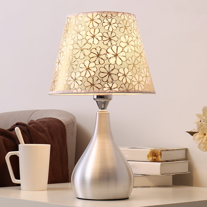 Silver Drop-Like Table Lamp Modern 1-Light Aluminum Night Light with Cone Fabric Shade Silver Four-leaf Clover Clearhalo 'Lamps' 'Table Lamps' Lighting' 2415554