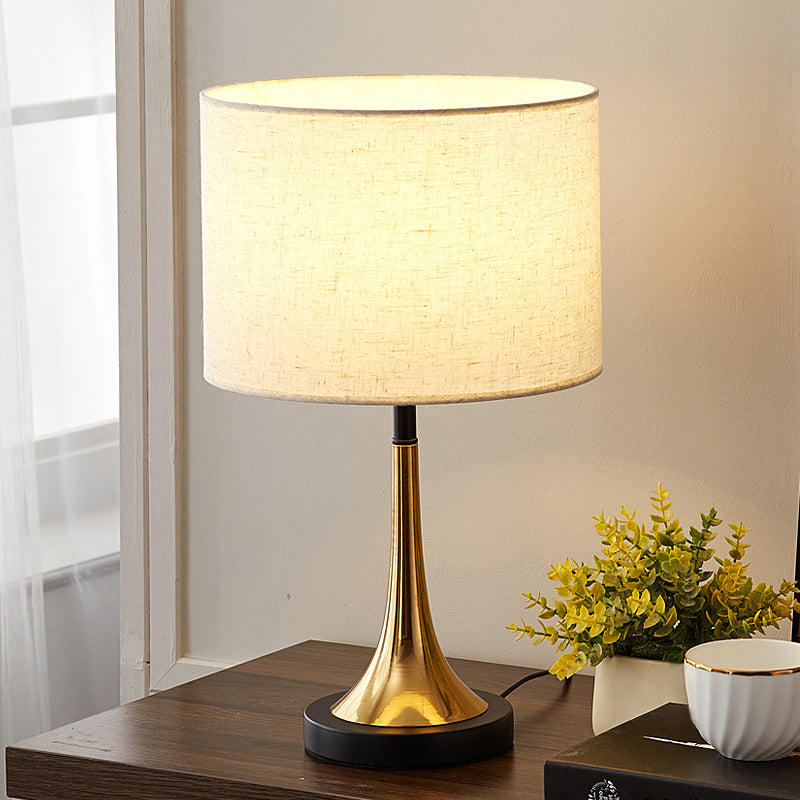 White Shaded Table Lamp Simplicity 1-Light Fabric Night Stand Light with Brass-Black Base Clearhalo 'Lamps' 'Table Lamps' Lighting' 2415574
