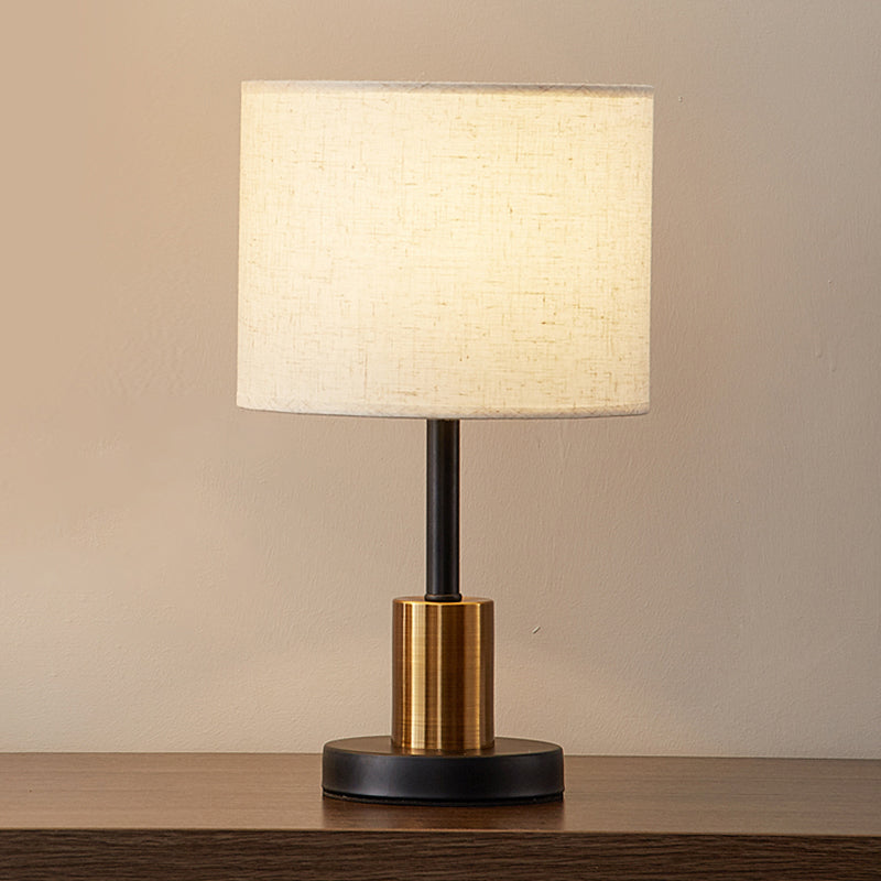 White Shaded Table Lamp Simplicity 1-Light Fabric Night Stand Light with Brass-Black Base White Small Cylinder Clearhalo 'Lamps' 'Table Lamps' Lighting' 2415577