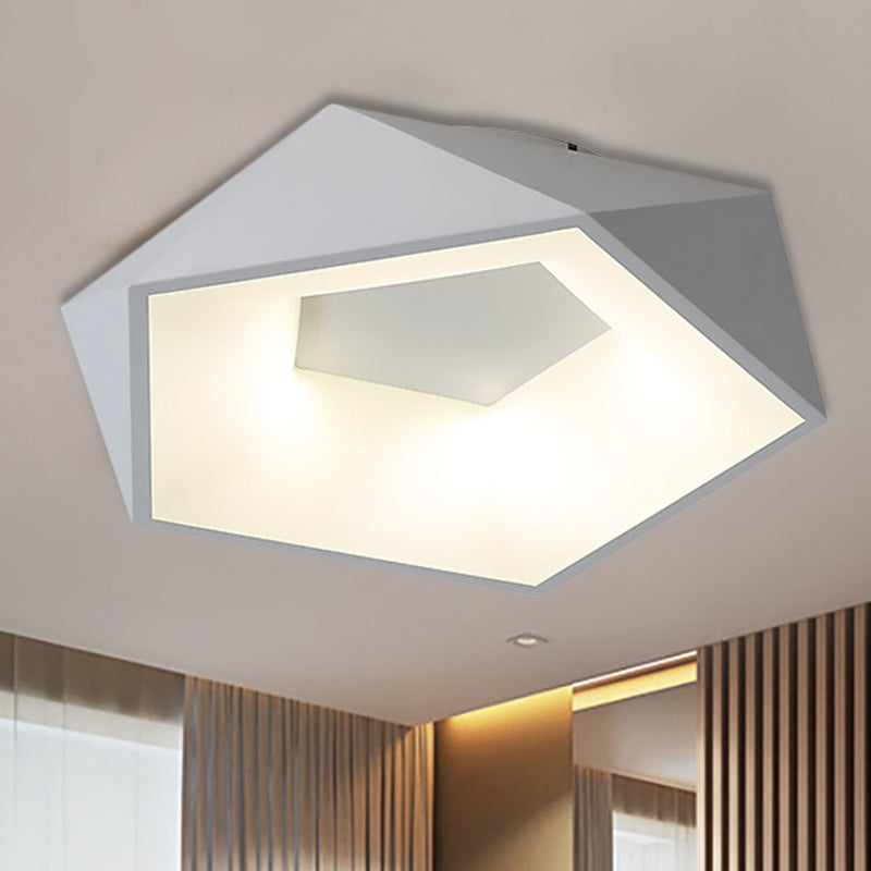 White Facet Flush Lighting Modern LED Metal Ceiling Mounted Light with Acrylic Diffuser in White/Warm Light, 18"/21.5" Wide Clearhalo 'Ceiling Lights' 'Close To Ceiling Lights' 'Close to ceiling' 'Flush mount' Lighting' 241750
