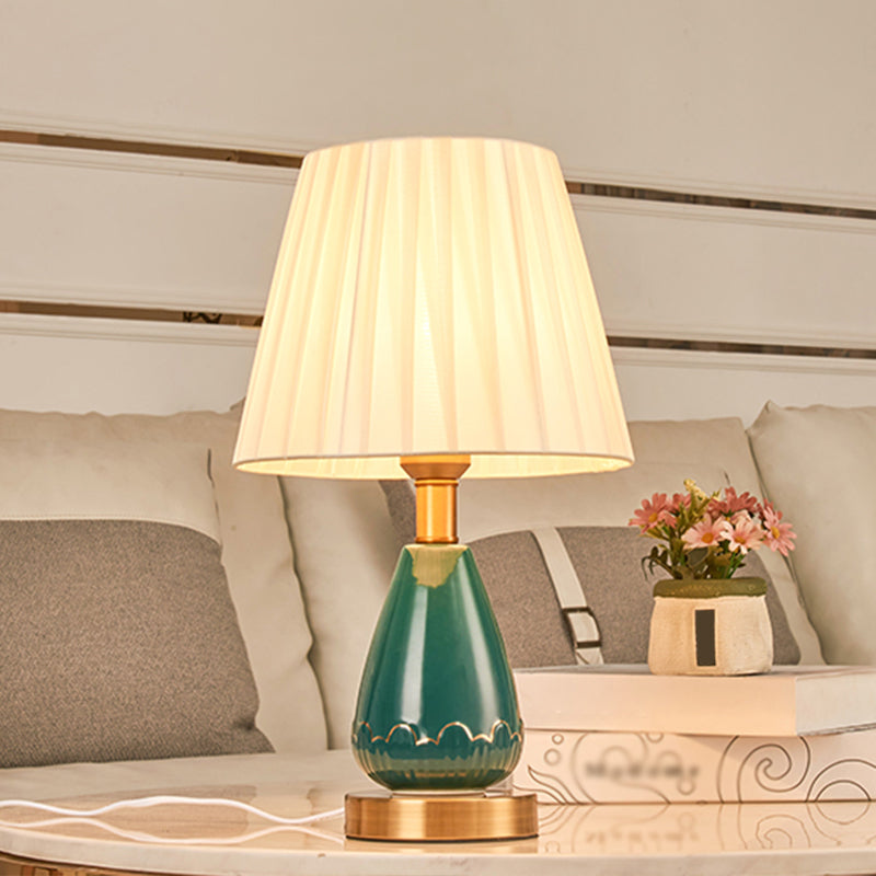 Simple Style Empire Shade Night Light Gathered Fabric Single Bedside Table Light Clearhalo 'Lamps' 'Table Lamps' Lighting' 2423837