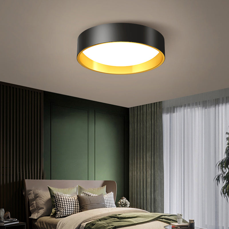 Round Metal Flush Mount Light Simplicity LED Ceiling Fixture with Acrylic Diffuser for Bedroom Clearhalo 'Ceiling Lights' 'Close To Ceiling Lights' 'Close to ceiling' 'Flush mount' Lighting' 2424013