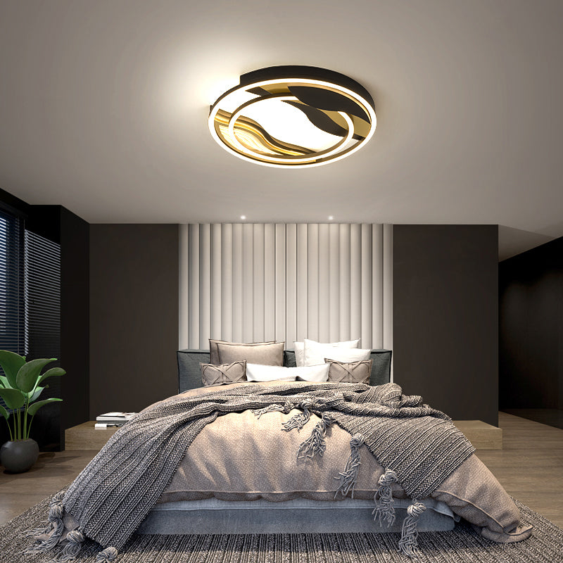 Black-Gold Loop Flush Mount Lamp Postmodern LED Metal Flushmount Lighting for Bedroom Clearhalo 'Ceiling Lights' 'Close To Ceiling Lights' 'Close to ceiling' 'Flush mount' Lighting' 2424049