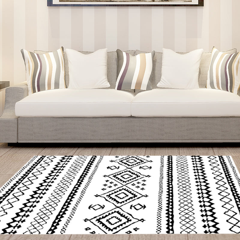 Diamond Geometric Southwestern Rug for Bedroom Synthetic Pet Friendly Area Floor Carpet in Black and White Black Clearhalo 'Area Rug' 'Rugs' 'Southwestern' Rug' 2436397