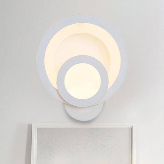 Round Stairway Wall Sconce Acrylic LED Modern Wall Light Fixture in Warm/White, 8" Wide White Clearhalo 'Modern wall lights' 'Modern' 'Wall Lamps & Sconces' 'Wall Lights' Lighting' 244725