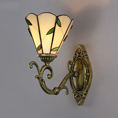 Conic Sconce Lamp with Stained Glass 1 Head Vintage Wall Lighting in White/Green for Corridor Green Clearhalo 'Industrial' 'Middle century wall lights' 'Tiffany wall lights' 'Tiffany' 'Wall Lamps & Sconces' 'Wall Lights' Lighting' 24495