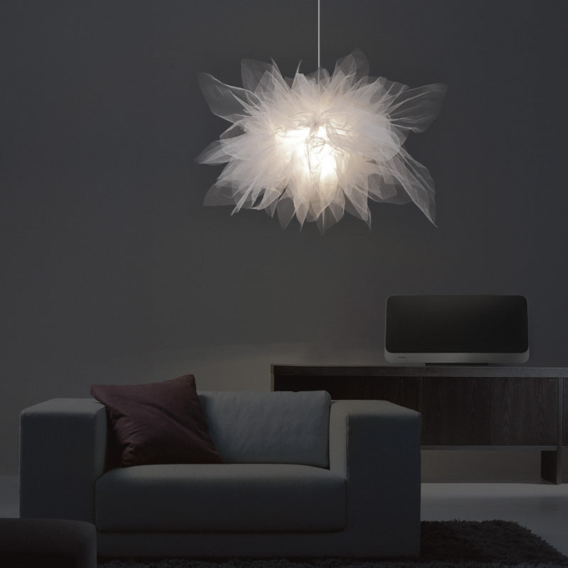 Floral Tulle Hanging Light Fixture Nordic 1-Light White Pendant Lamp for Living Room Clearhalo 'Ceiling Lights' 'Modern Pendants' 'Modern' 'Pendant Lights' 'Pendants' Lighting' 2460635