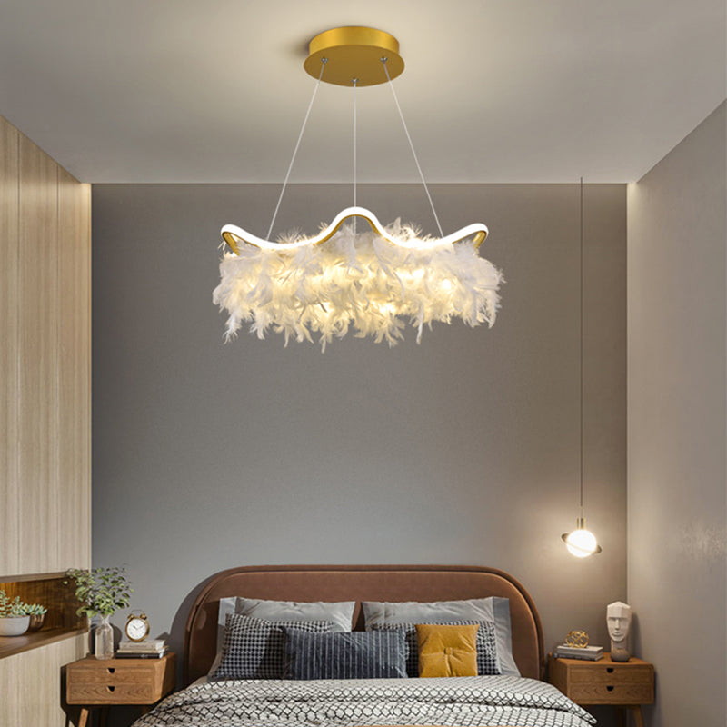 Wavy Metal Suspension Lighting Nordic White-Gold LED Chandelier with Feather Deco Clearhalo 'Ceiling Lights' 'Chandeliers' 'Modern Chandeliers' 'Modern' Lighting' 2460757