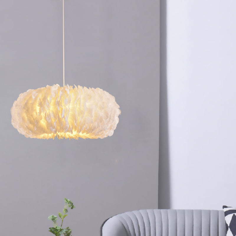 Donut Shaped Pendant Lamp Simple Style Feather Bedroom Ceiling Chandelier in White Clearhalo 'Ceiling Lights' 'Chandeliers' 'Modern Chandeliers' 'Modern' Lighting' 2461382