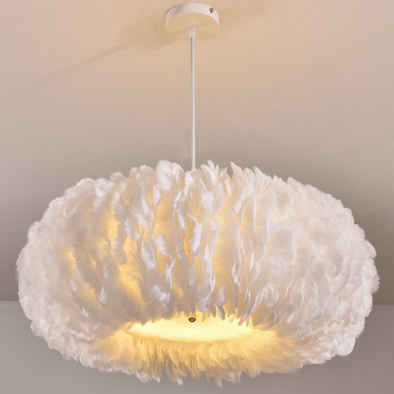 Donut Shaped Pendant Lamp Simple Style Feather Bedroom Ceiling Chandelier in White Clearhalo 'Ceiling Lights' 'Chandeliers' 'Modern Chandeliers' 'Modern' Lighting' 2461384