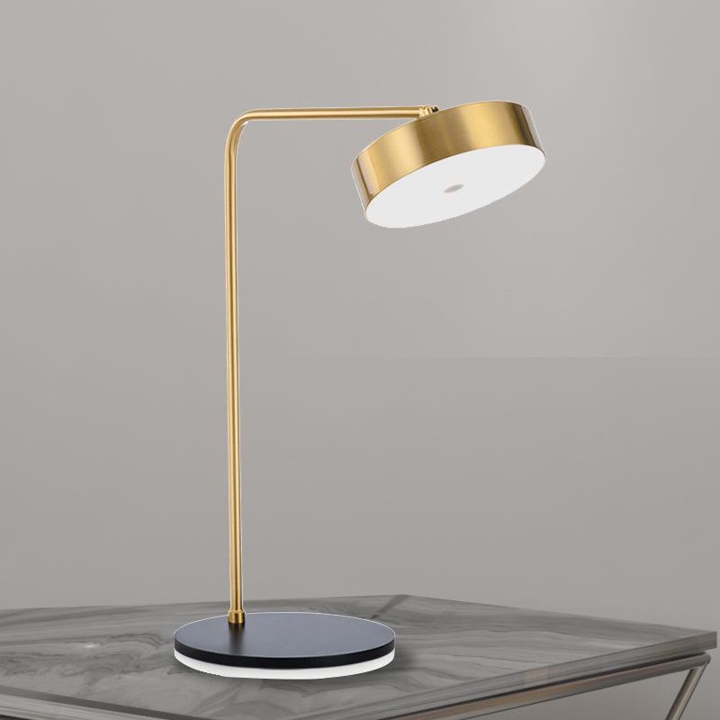 Metallic Round Shade Desk Lamp Contemporary Style 1 Light Black/Gold Desk Lighting for Bedroom Clearhalo 'Lamps' 'Table Lamps' Lighting' 246169