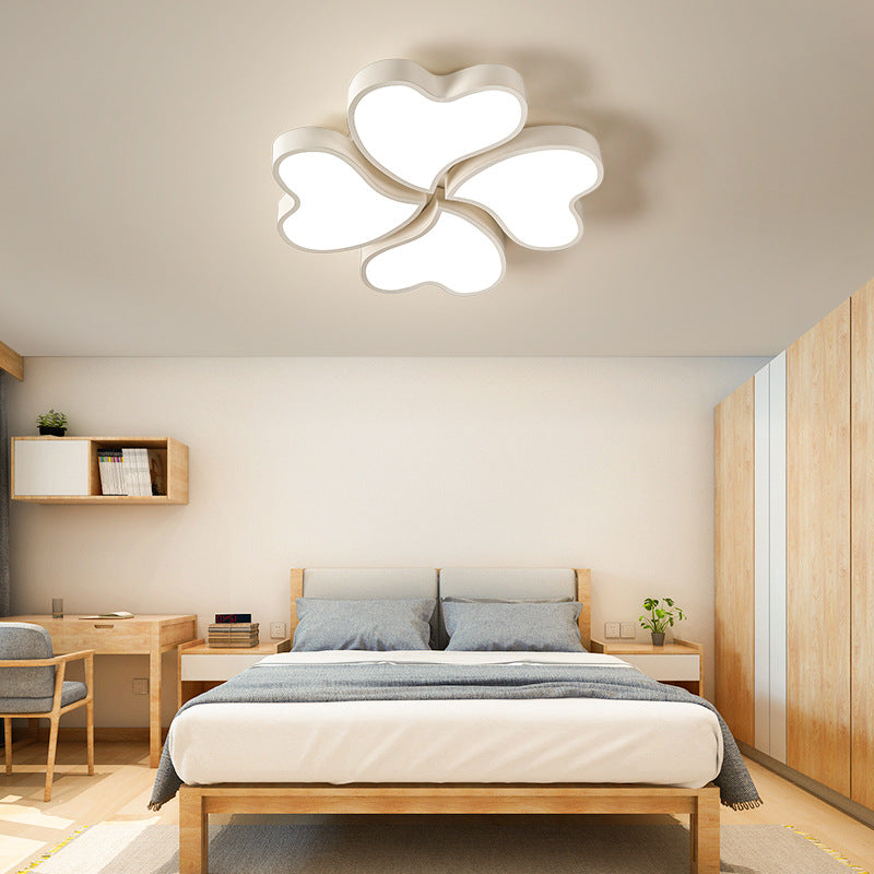 Clover Shaped Foyer LED Ceiling Lamp Acrylic Nordic Style Flush Mount Light Fixture - Clearhalo - 'Ceiling Lights' - 'Close To Ceiling Lights' - 'Close to ceiling' - 'Flush mount' - Lighting' - 2462077