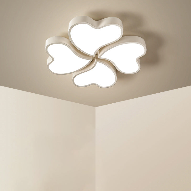 Clover Shaped Foyer LED Ceiling Lamp Acrylic Nordic Style Flush Mount Light Fixture - White - Loving Heart - Clearhalo - 'Ceiling Lights' - 'Close To Ceiling Lights' - 'Close to ceiling' - 'Flush mount' - Lighting' - 2462081