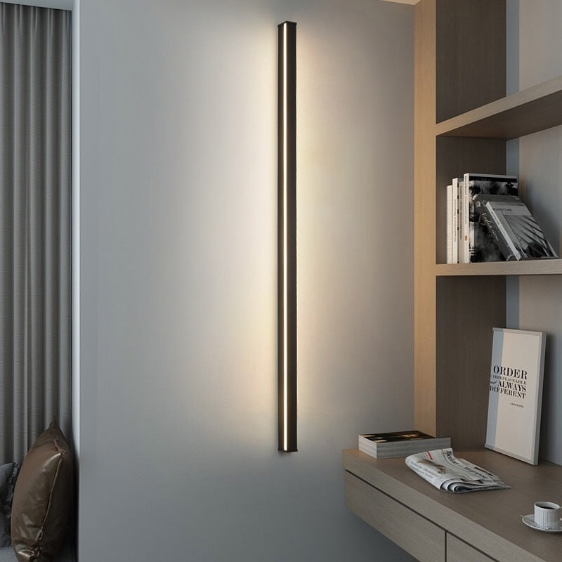 Linear Flush Mount Wall Sconce Simplicity Metal Hallway LED Wall Mount Light in Black Clearhalo 'Cast Iron' 'Glass' 'Industrial' 'Modern wall lights' 'Modern' 'Tiffany' 'Traditional wall lights' 'Wall Lamps & Sconces' 'Wall Lights' Lighting' 2466907