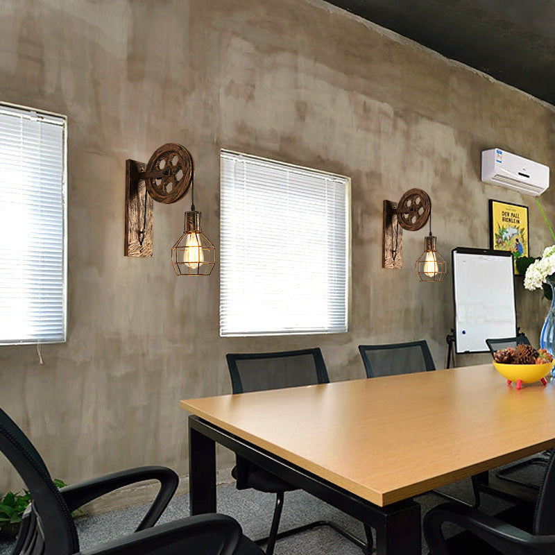 Spherical Wire Cage Foyer Wall Light Rustic Iron 1-Light Bedroom Wall Mount Lamp with Pulley Clearhalo 'Art deco wall lights' 'Cast Iron' 'Glass' 'Industrial wall lights' 'Industrial' 'Middle century wall lights' 'Modern' 'Rustic wall lights' 'Tiffany' 'Traditional wall lights' 'Wall Lamps & Sconces' 'Wall Lights' Lighting' 2468037