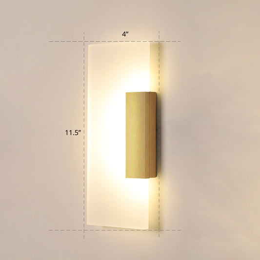 Rectangular Acrylic Wall Scone Light Minimalism Gold LED Wall Lighting for Hallway Clearhalo 'Cast Iron' 'Glass' 'Industrial' 'Modern wall lights' 'Modern' 'Tiffany' 'Traditional wall lights' 'Wall Lamps & Sconces' 'Wall Lights' Lighting' 2468128