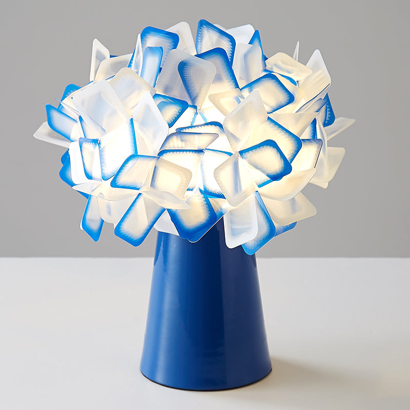 Origami Flower Metal Night Lamp Decorative LED Accent Table Light for Living Room Blue Clearhalo 'Lamps' 'Table Lamps' Lighting' 2478179