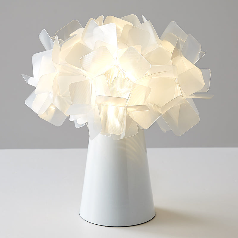 Origami Flower Metal Night Lamp Decorative LED Accent Table Light for Living Room Clear Clearhalo 'Lamps' 'Table Lamps' Lighting' 2478183