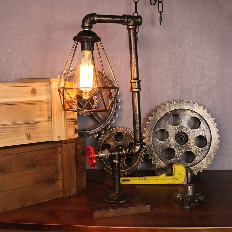 Metal Antiqued Bronze Table Light Water Pipe Creative Steampunk Style Nightstand Lamp Bronze Tube Clearhalo 'Lamps' 'Table Lamps' Lighting' 2478401