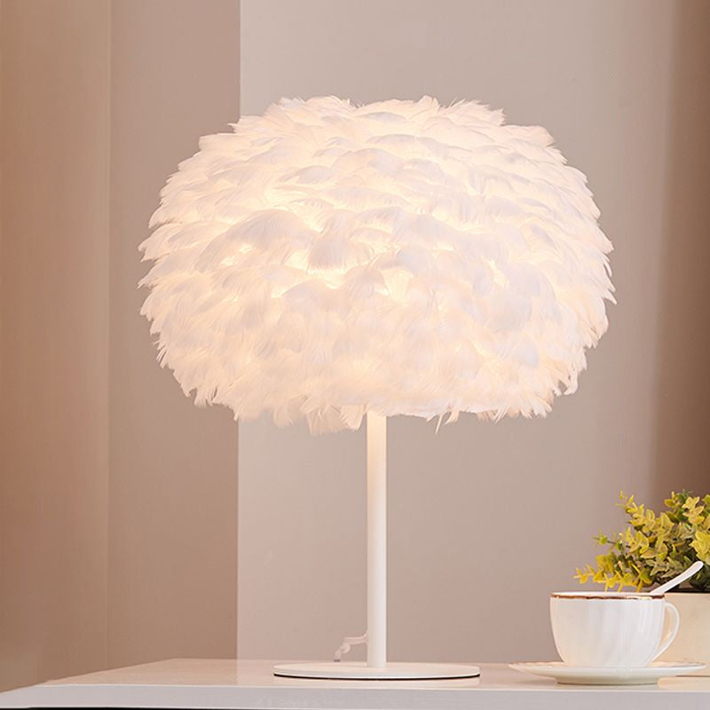 Nordic Style Spherical Nightstand Light Feather 1 Head Living Room Accent Table Lamp White White Straight Clearhalo 'Lamps' 'Table Lamps' Lighting' 2478587