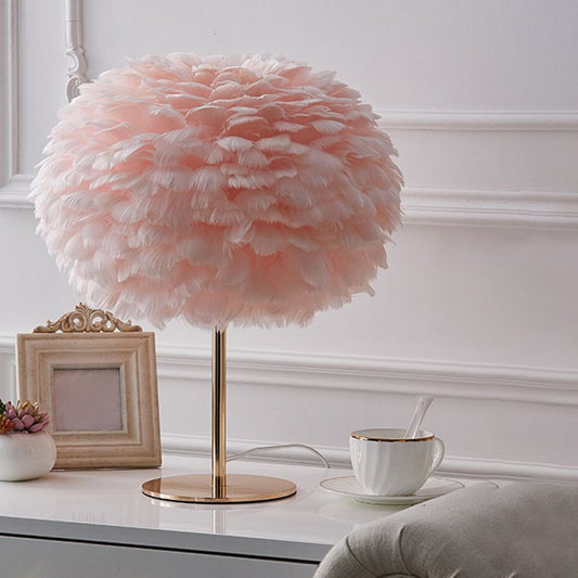 Nordic Style Spherical Nightstand Light Feather 1 Head Living Room Accent Table Lamp Gold Pink Straight Clearhalo 'Lamps' 'Table Lamps' Lighting' 2478597