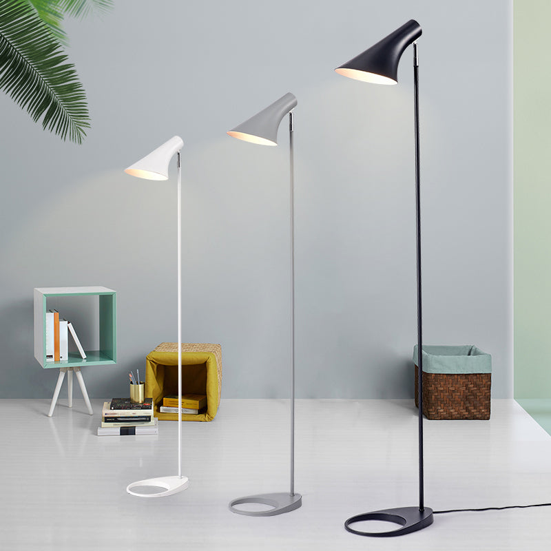 Nordic Flared Reading Floor Lamp Single Metal Floor Light with Pivot Joint for Living Room Clearhalo 'Floor Lamps' 'Lamps' Lighting' 2478702