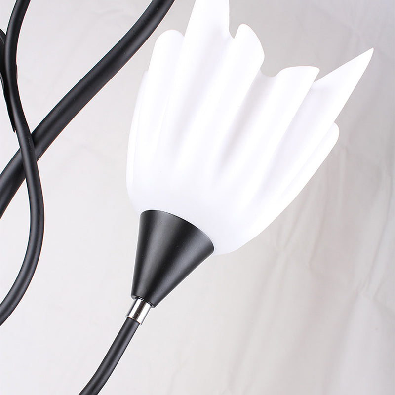 Black 3 Heads Tray Floor Lamp Rural Acrylic Flower Floor Standing Light for Living Room Clearhalo 'Floor Lamps' 'Lamps' Lighting' 2478972