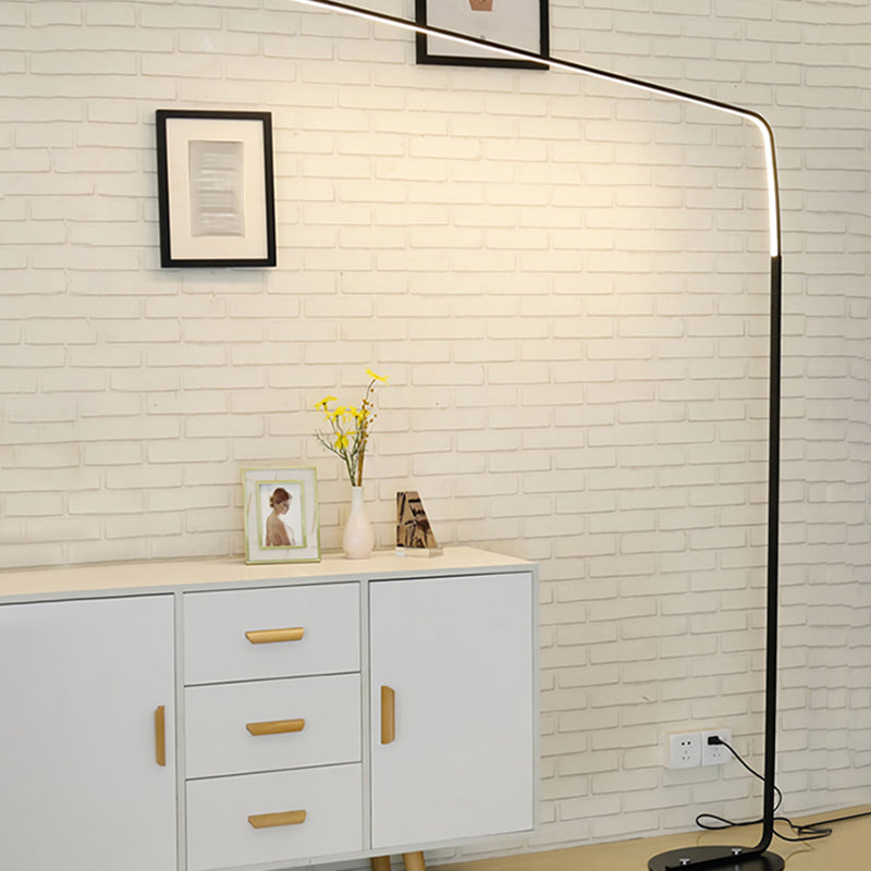 Metal Bend Linear Floor Lighting Minimalistic LED Standing Light with Foot Switch Clearhalo 'Floor Lamps' 'Lamps' Lighting' 2479035