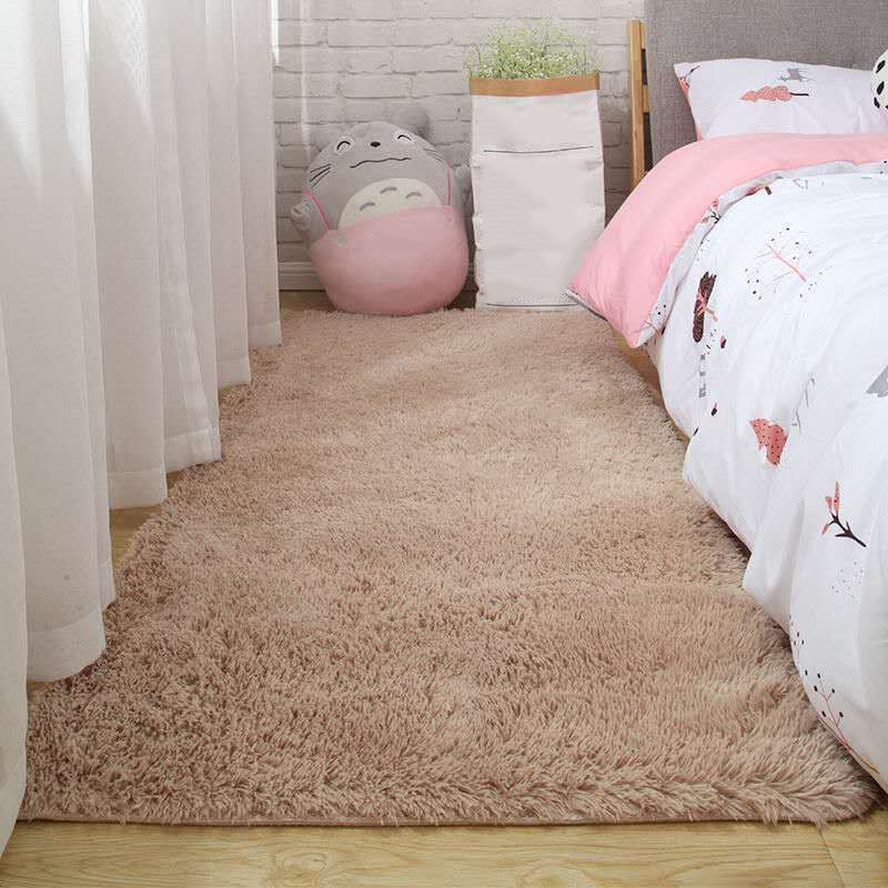 Simple Solid Color Rug Multi Colored Polypropylene Area Carpet Anti-Slip Backing Pet Friendly Indoor Rug for Bedroom Camel Clearhalo 'Area Rug' 'Casual' 'Rugs' Rug' 2480224